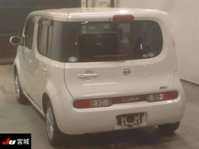 NISSAN CUBE