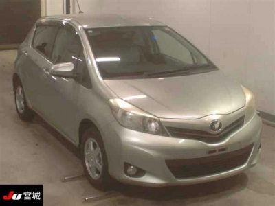 TOYOTA VITZ