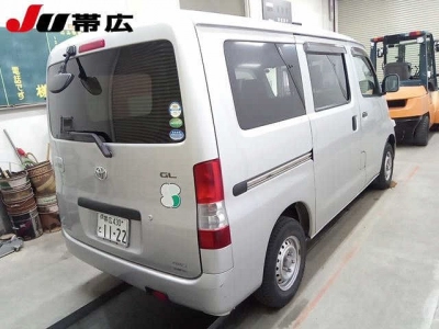 TOYOTA LITE ACE VAN