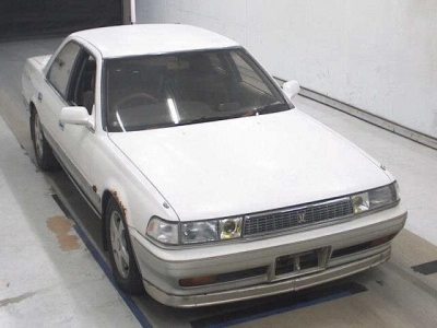 TOYOTA CRESTA