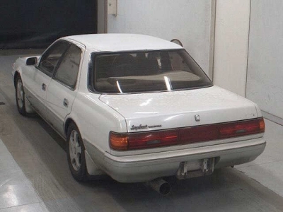 TOYOTA CRESTA