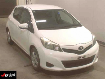 TOYOTA VITZ