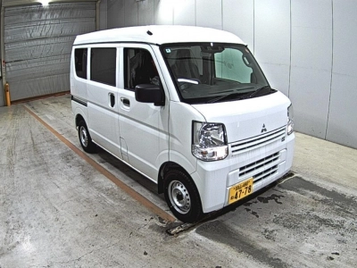 MITSUBISHI MINICAB