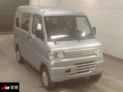 MITSUBISHI MINICAB