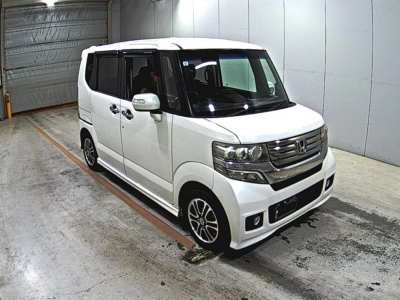 HONDA N BOX CUSTOM