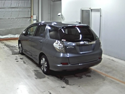 HONDA FIT SHUTTLE
