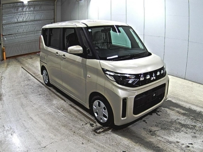 MITSUBISHI EK SPACE