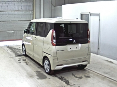 MITSUBISHI EK SPACE