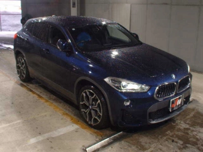 BMW X2
