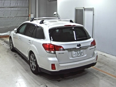 SUBARU OUTBACK