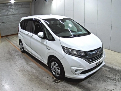 HONDA FREED HYBRID