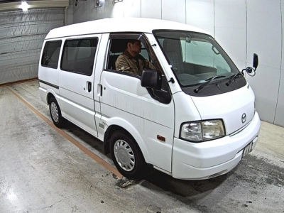 MAZDA BONGO VAN