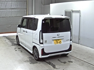 HONDA N BOX CUSTOM