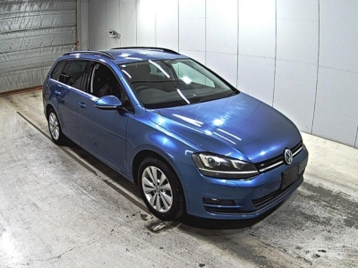 VOLKSWAGEN GOLF VARIANT