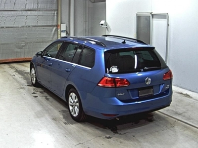 VOLKSWAGEN GOLF VARIANT