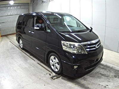 TOYOTA ALPHARD V