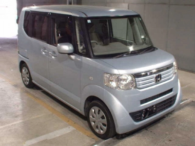 HONDA N BOX +