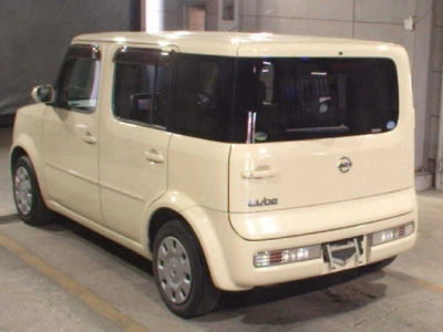 NISSAN CUBE