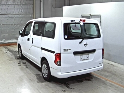 NISSAN NV200 VANETTE VAN