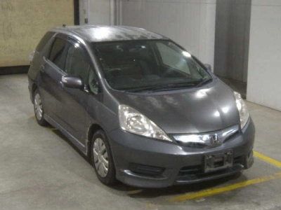 HONDA FIT SHUTTLE
