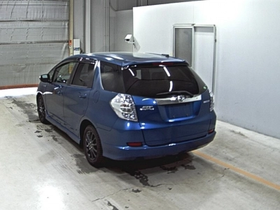 HONDA FIT SHUTTLE HYBRID