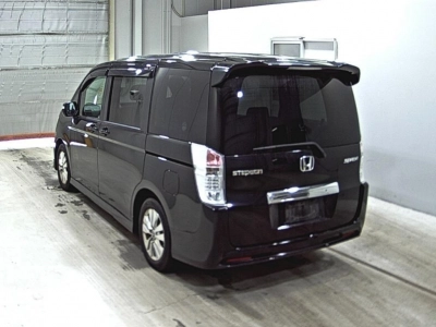 HONDA STEPWGN SPADA