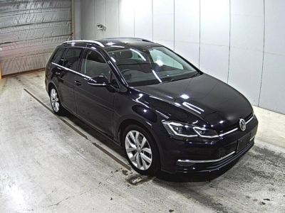 VOLKSWAGEN GOLF VARIANT