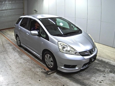 HONDA FIT SHUTTLE
