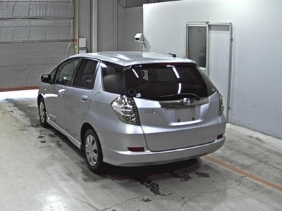 HONDA FIT SHUTTLE