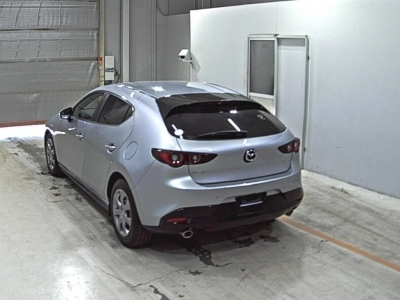 MAZDA MAZDA3 FASTBACK