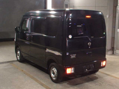 NISSAN NV100 CLIPPER