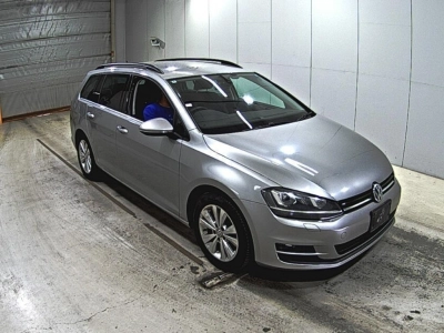 VOLKSWAGEN GOLF VARIANT