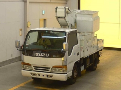 ISUZU ELF