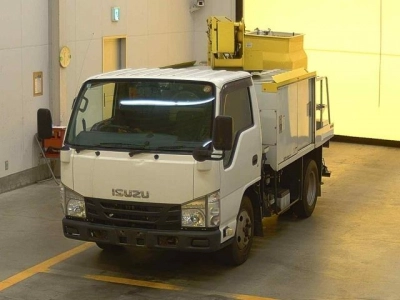 ISUZU ELF