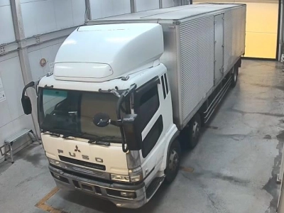 MITSUBISHI FUSO