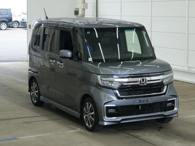 HONDA N BOX CUSTOM