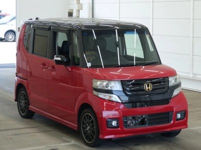 HONDA N BOX CUSTOM