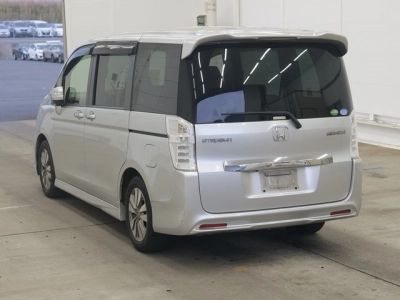 HONDA STEPWGN SPADA