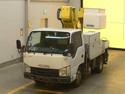 ISUZU ELF