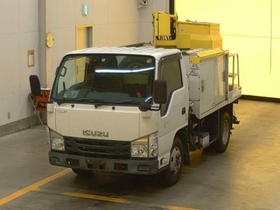 ISUZU ELF