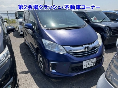 HONDA FREED HYBRID