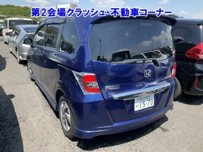 HONDA FREED HYBRID