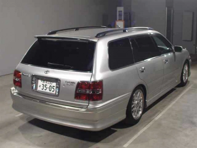 TOYOTA CROWN ESTATE