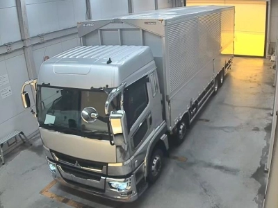 MITSUBISHI FUSO
