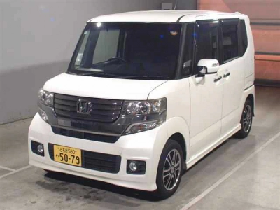 HONDA N BOX +