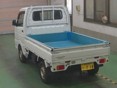 MITSUBISHI MINICAB TRUCK