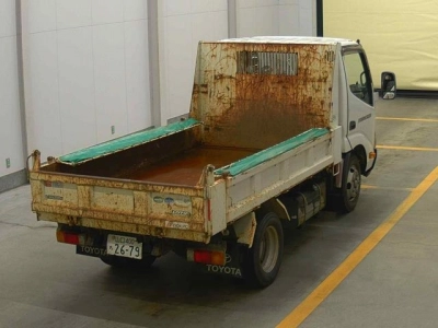 TOYOTA DYNA