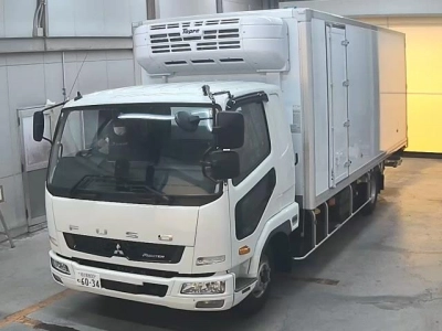 MITSUBISHI FUSO FIGHTER