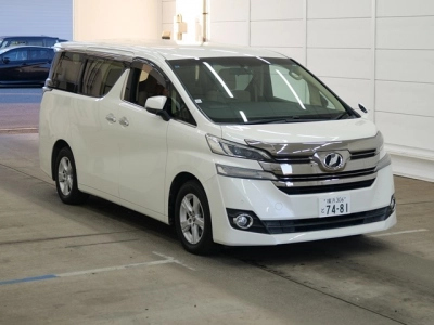 TOYOTA VELLFIRE