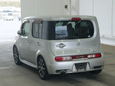 NISSAN CUBE
